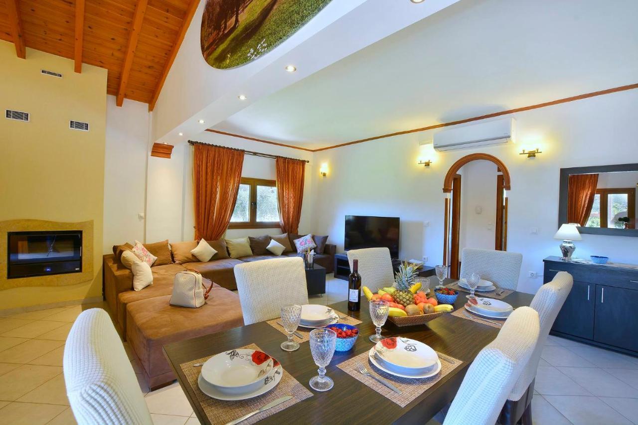 הוילה Halikounas La Casa Del Sole מראה חיצוני תמונה