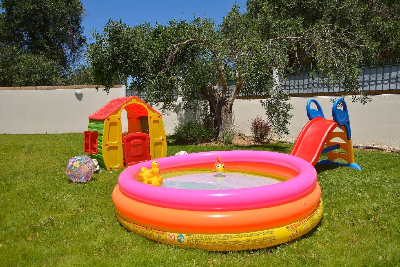 הוילה Halikounas La Casa Del Sole מראה חיצוני תמונה